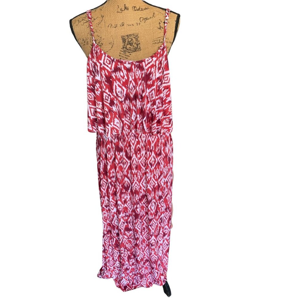 🍒 2/$20 🍒 Red and White Floor Length Dress with Adjustable Straps Medium